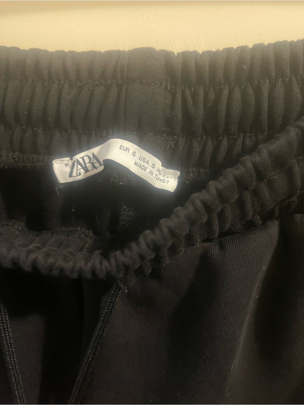 Woman’s Zara shorts